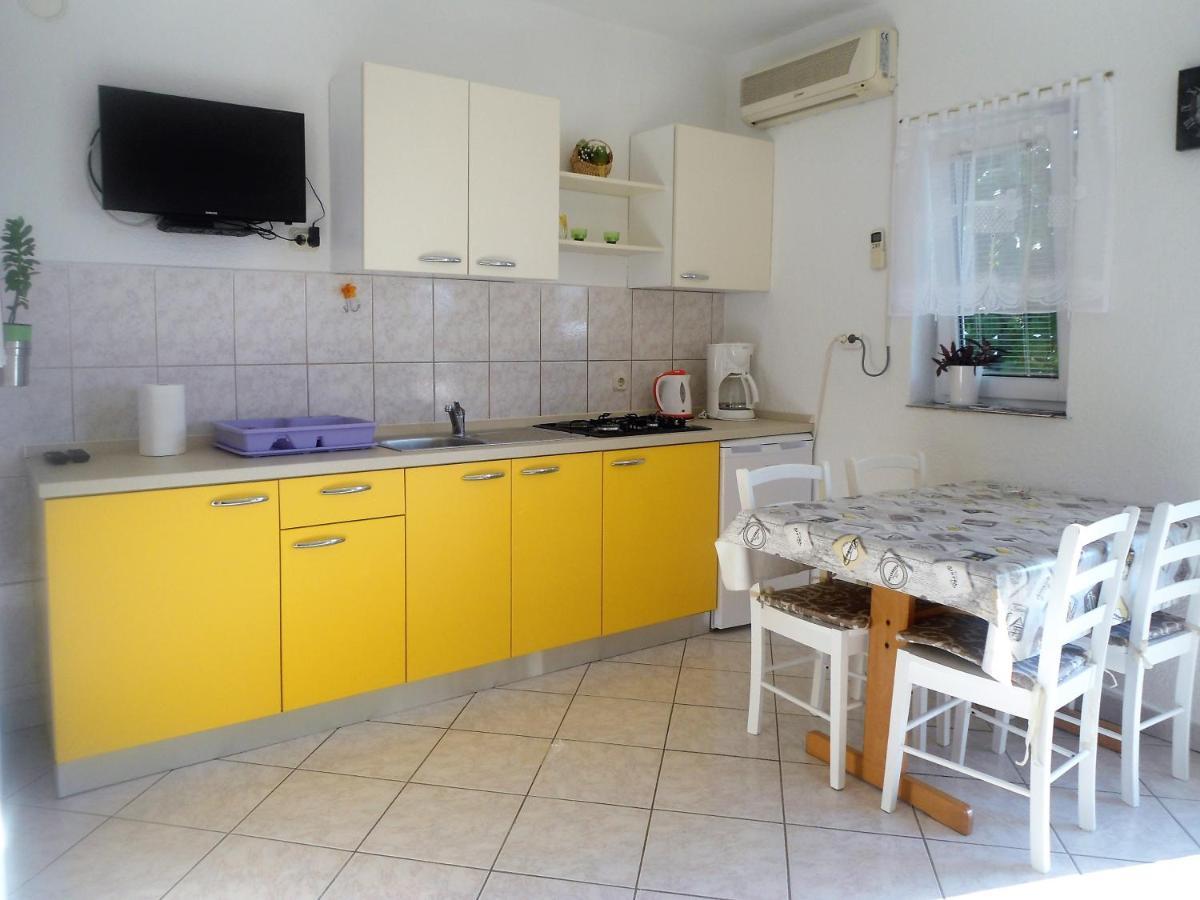 Guest House Pamela เซนญ์ ภายนอก รูปภาพ