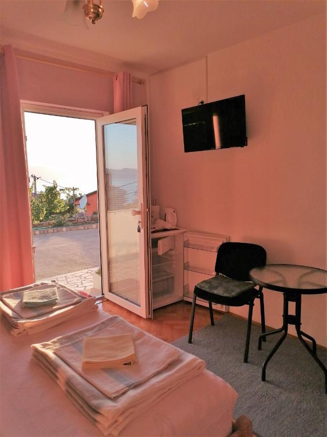 Guest House Pamela เซนญ์ ภายนอก รูปภาพ