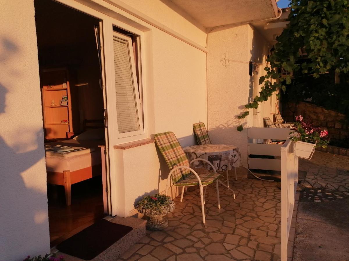 Guest House Pamela เซนญ์ ภายนอก รูปภาพ
